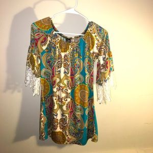 Vintage Half sleeve lace tunic blouse